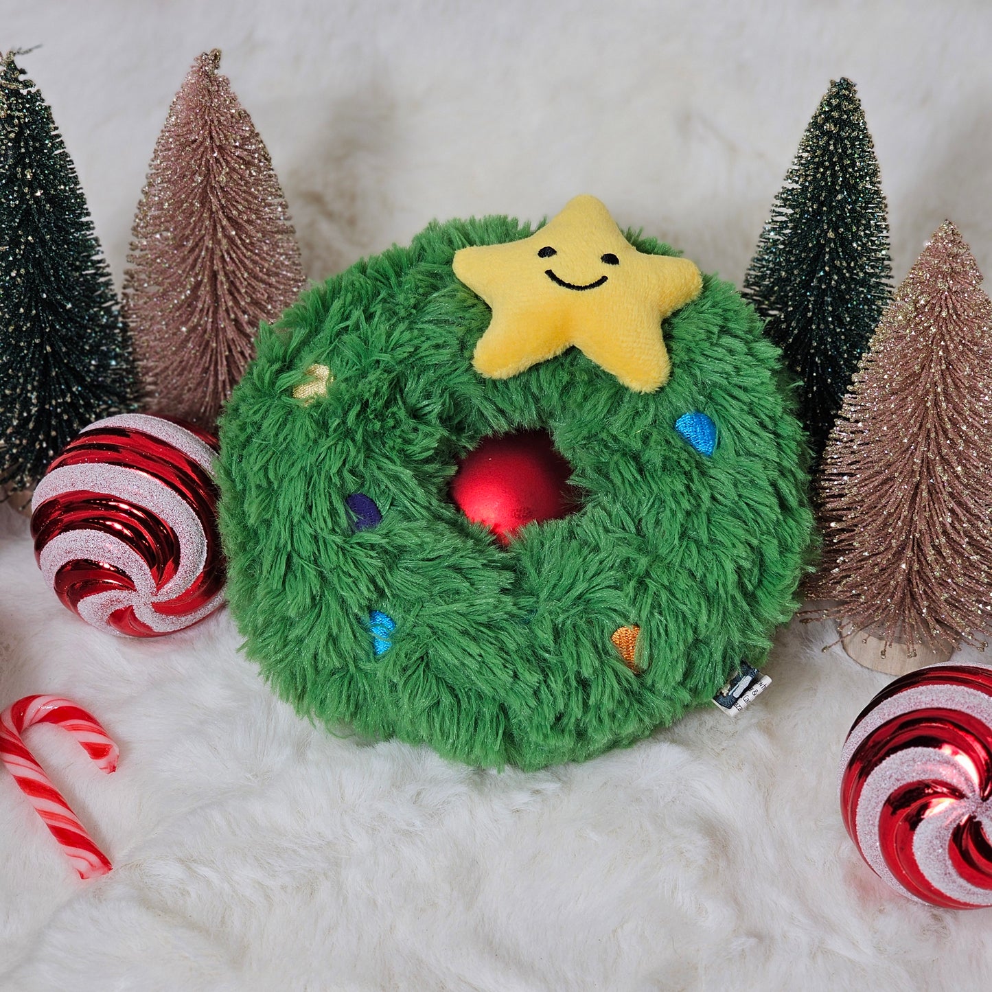 Christmas Wreath Plush & Rubber Dog Toy