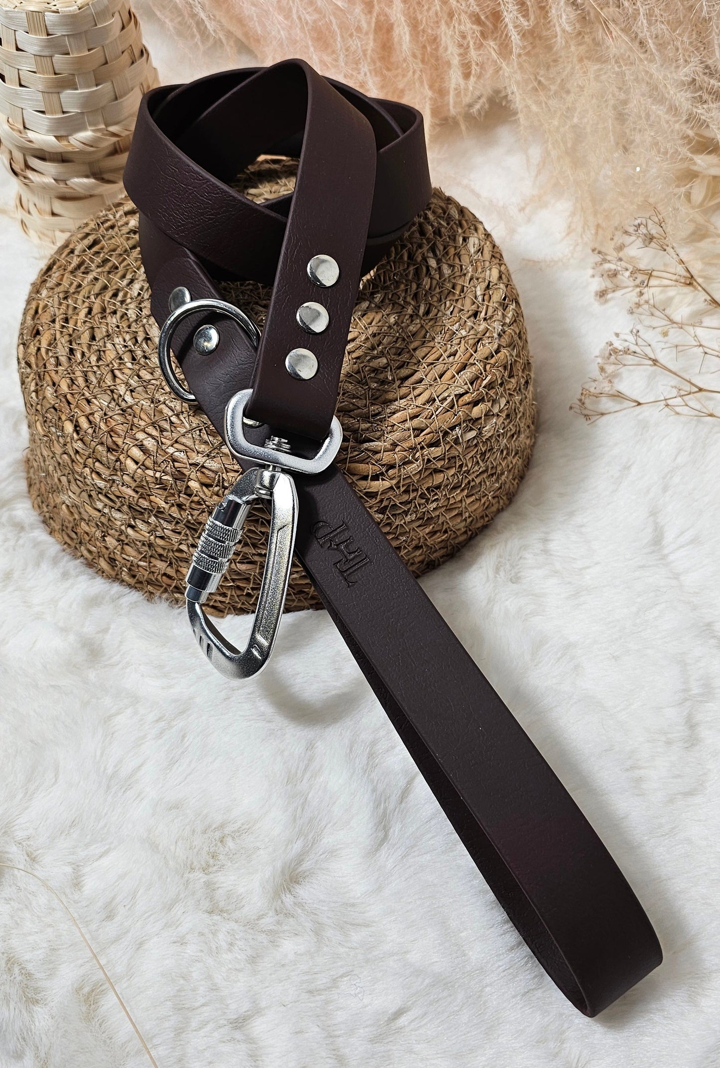 Dark Brown - Everl. Range (120cm length / 25mm Wide) Biothane Dog Lead