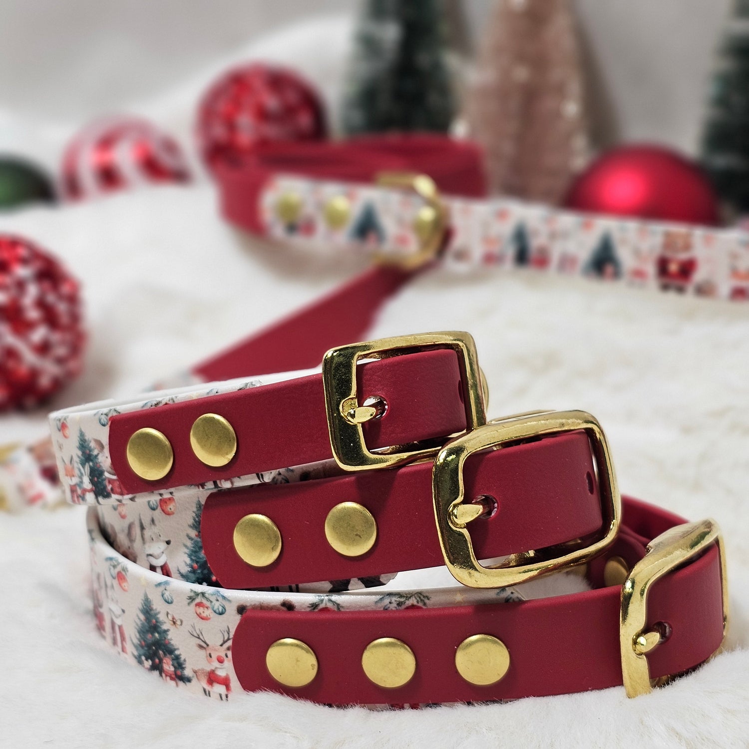 Christmas Dog Collars & Dog Leads