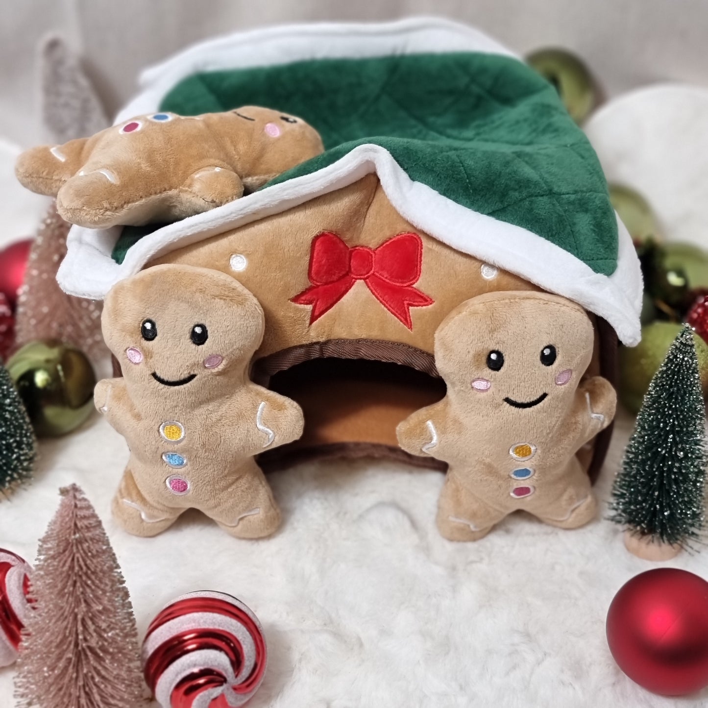 Gingerbread House Burrow & Hide Toy