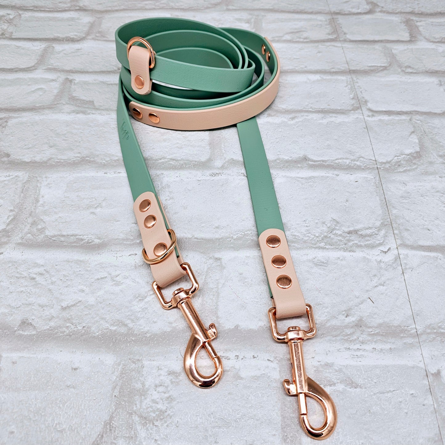 Sage & Powder Pearl - Waterproof BioThane© handsfree Dog Training Lead