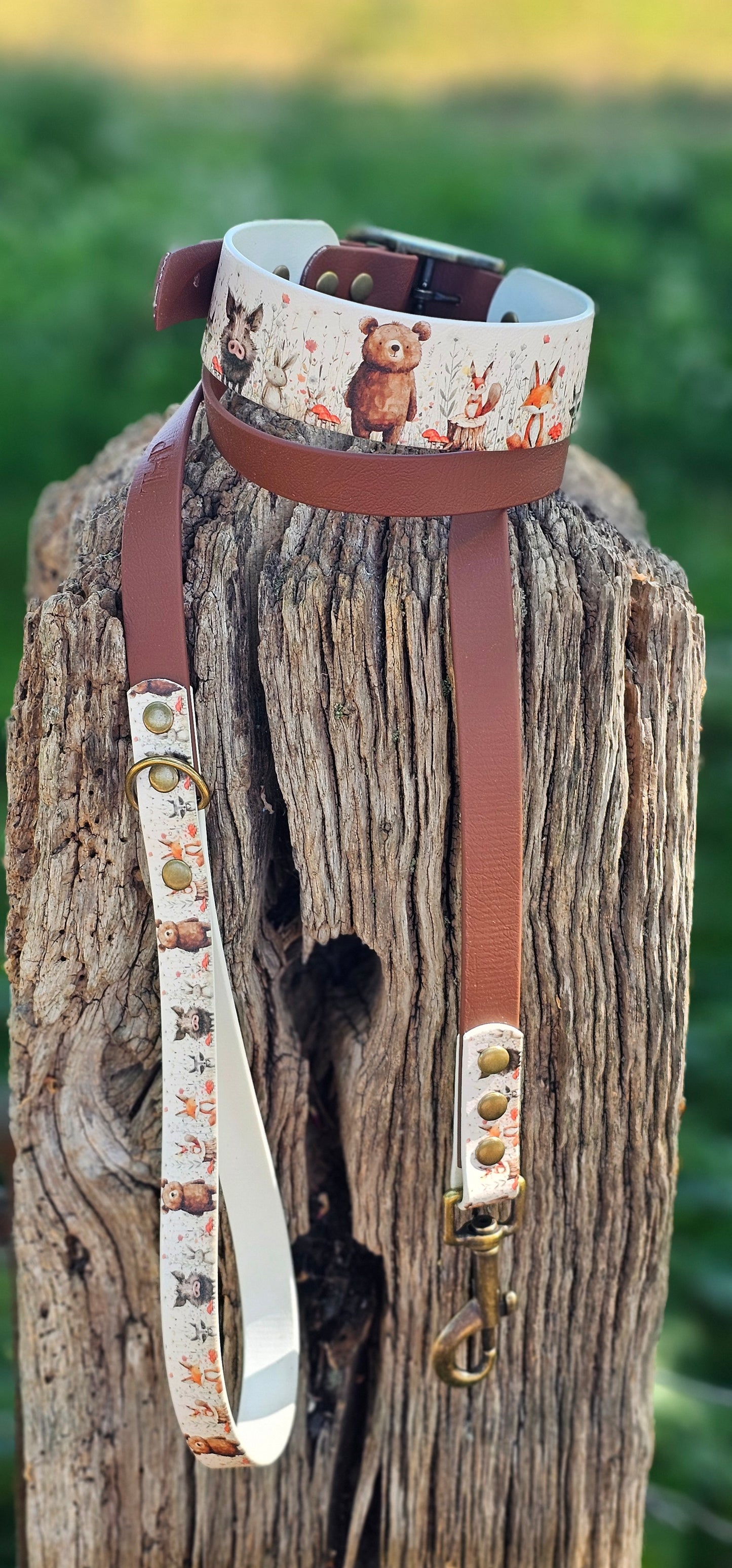 Hello Woodland - Printed Waterproof BioThane© Dog Lead