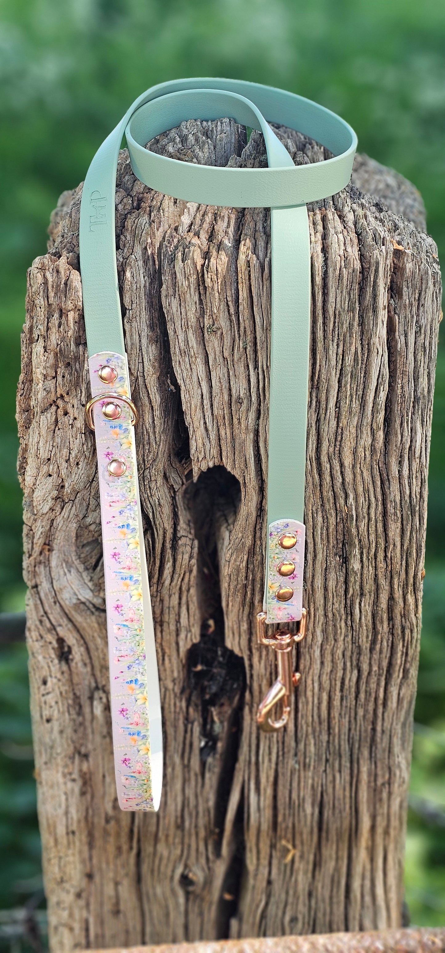 Wildflower Meadow - Printed Waterproof BioThane© Dog Lead