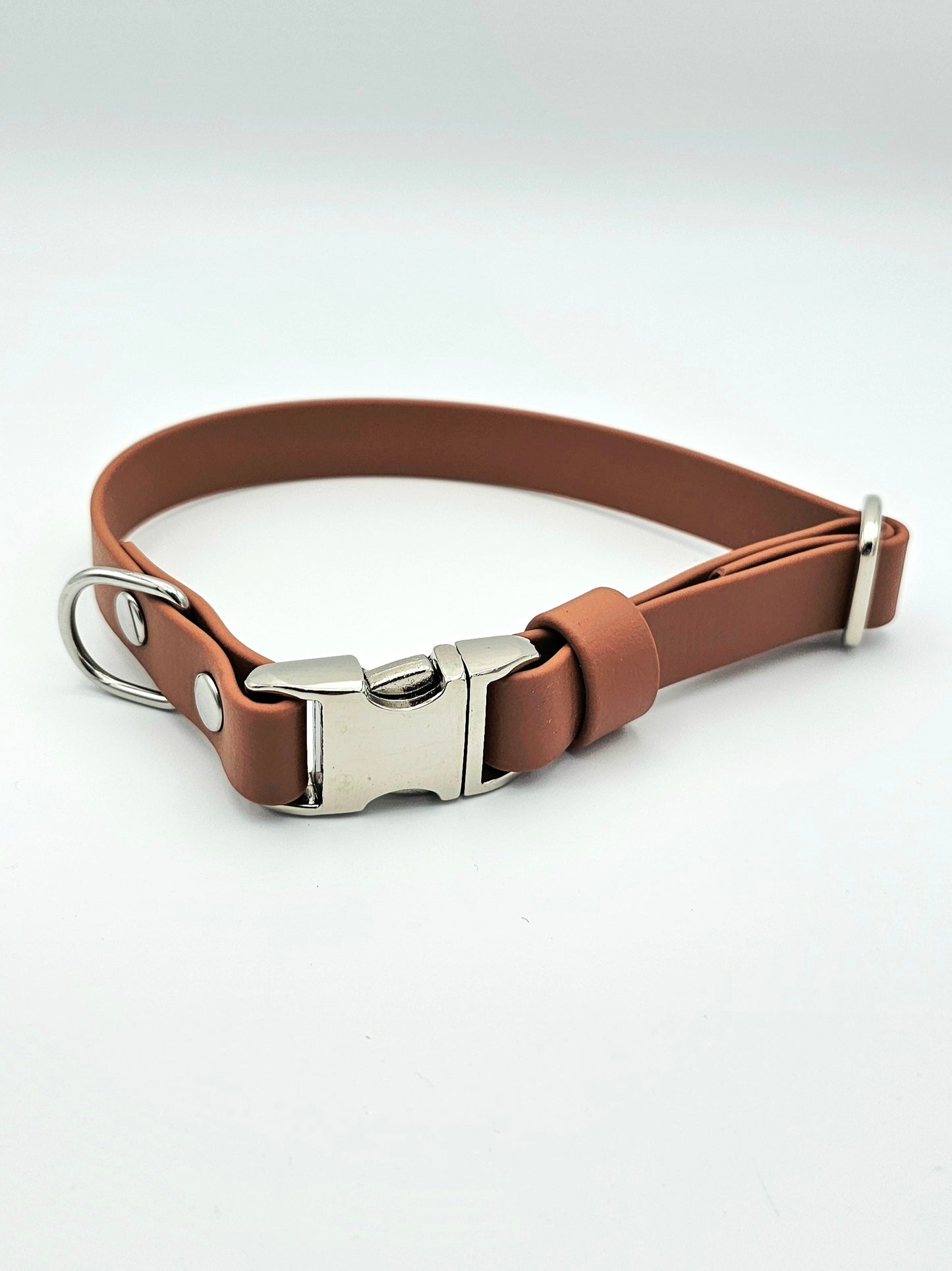 Tan - Everlast Waterproof BioThane© Quick-Release Buckle Dog Collar
