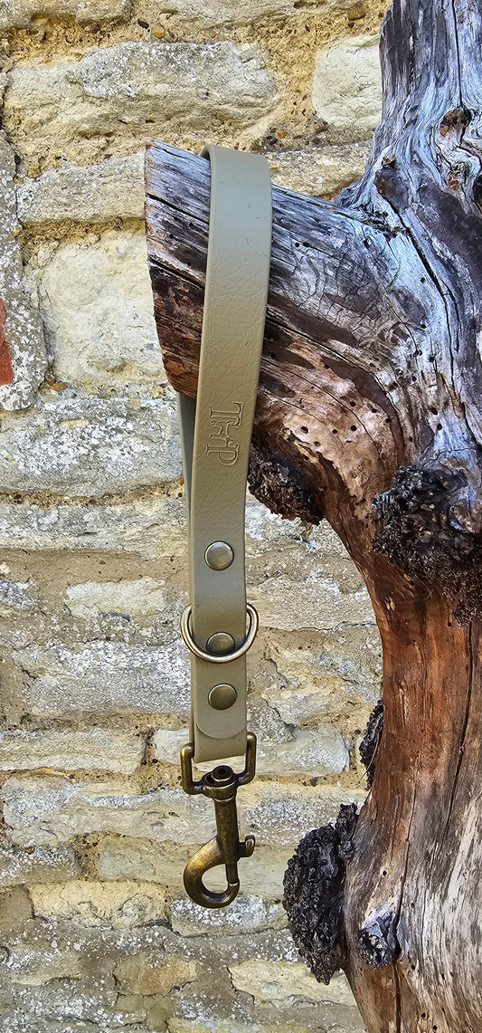 Clay - Waterproof BioThane® Dog Traffic Leash / Dog Traffic Handle