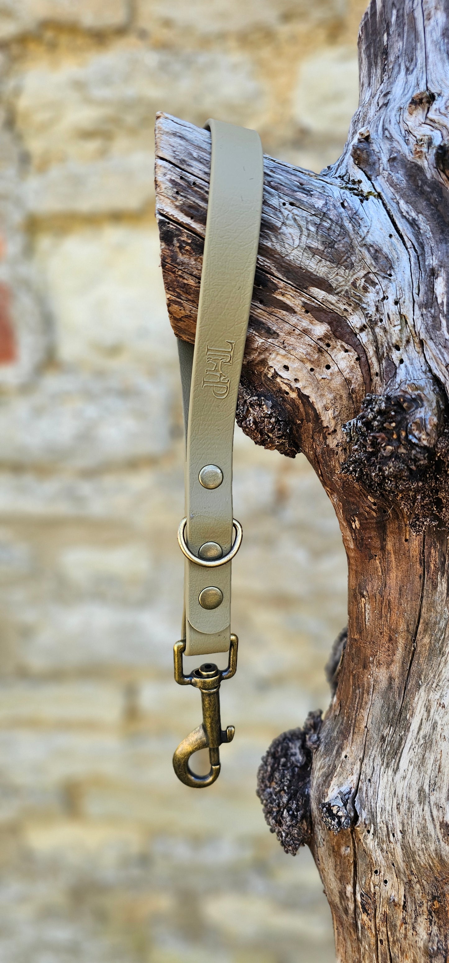 Clay - Waterproof BioThane® Dog Traffic Leash / Dog Traffic Handle