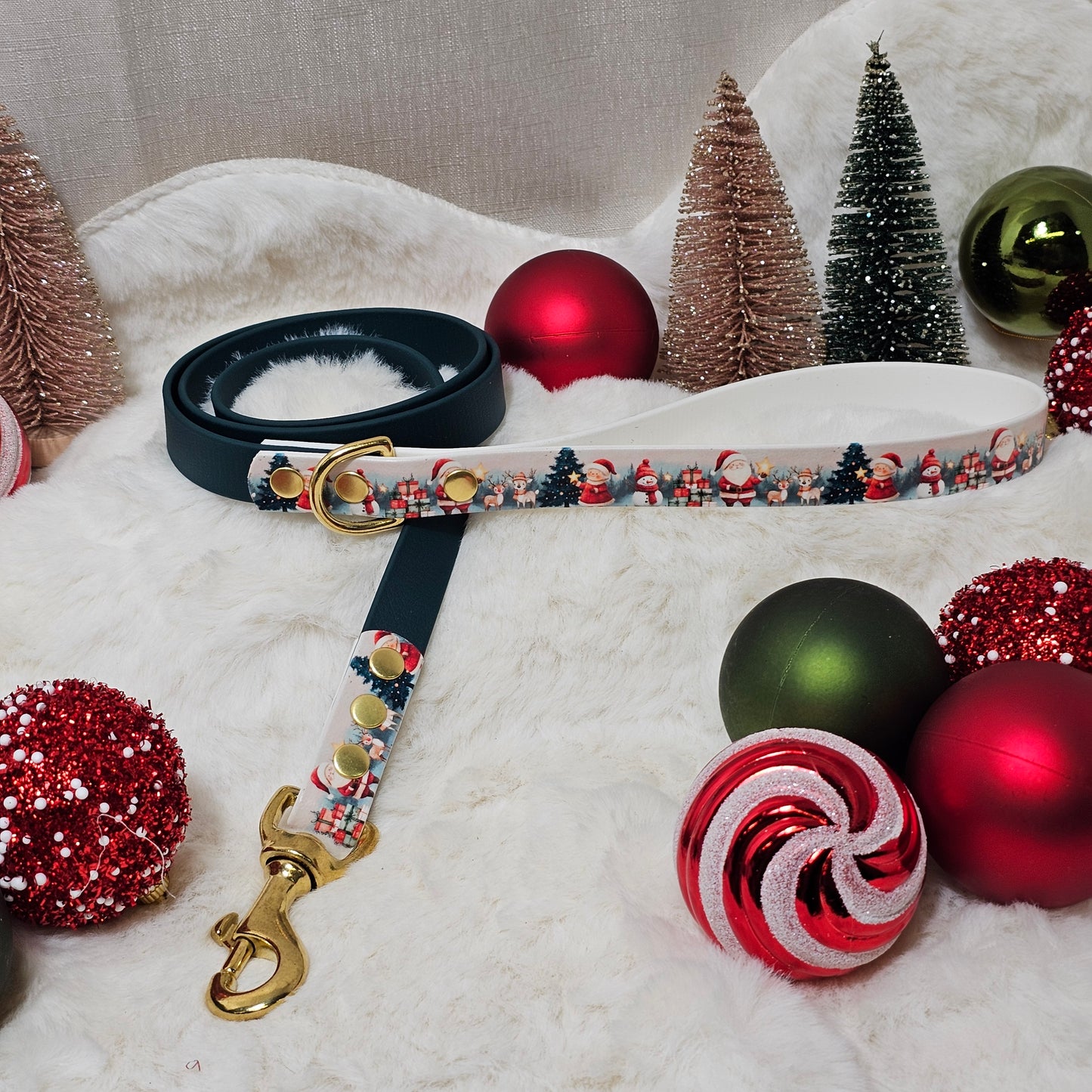 North Pole Magic – Waterproof BioThane® Dog Lead