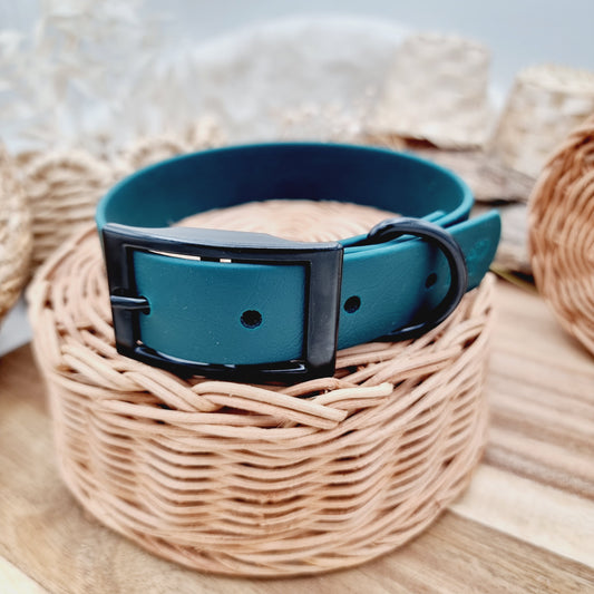 Dark Green (BL) - Size M (25mm wide) Biothane Dog Collar