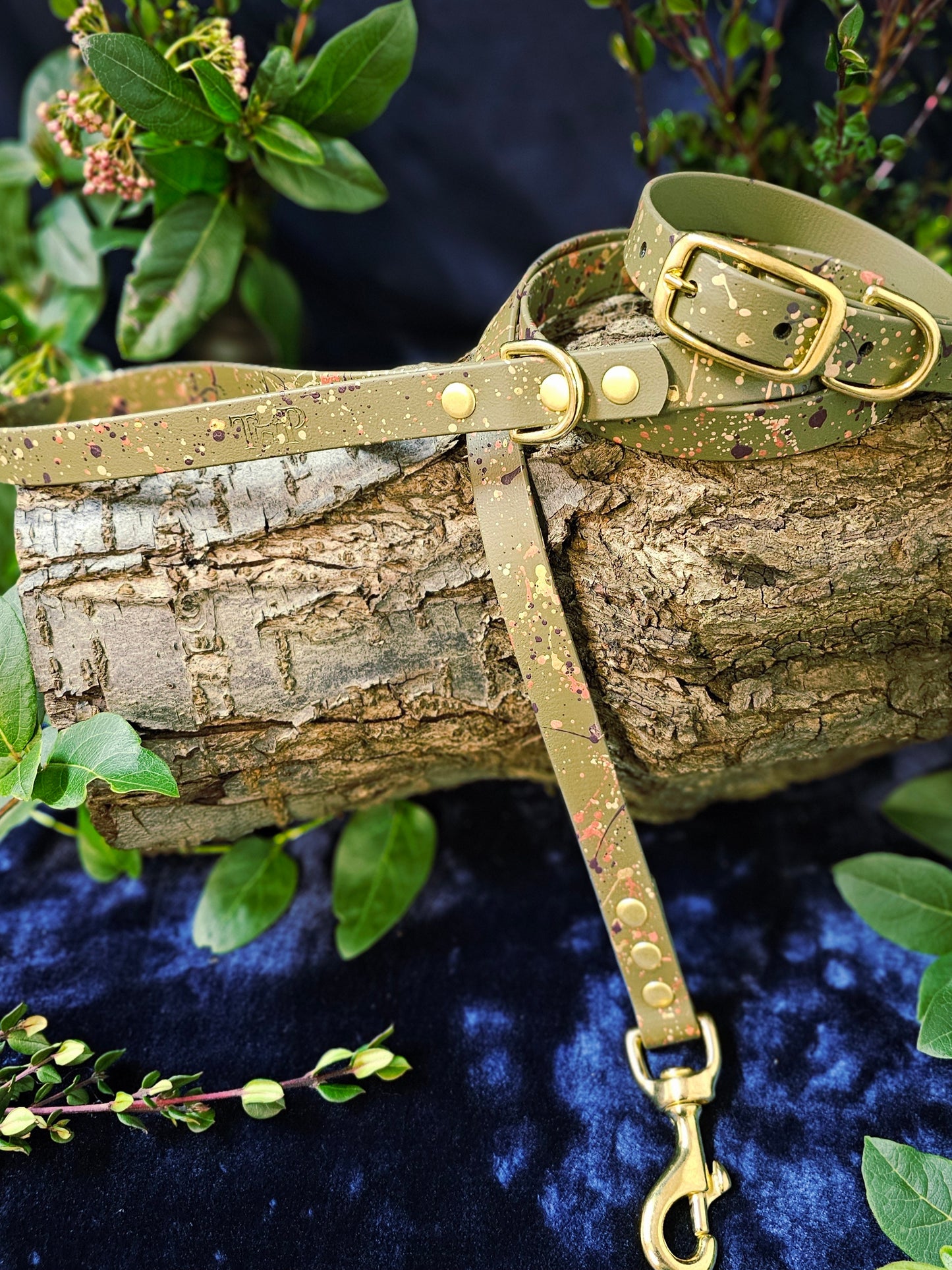 Celestial Olive - Waterproof BioThane© Splatter Dog Lead