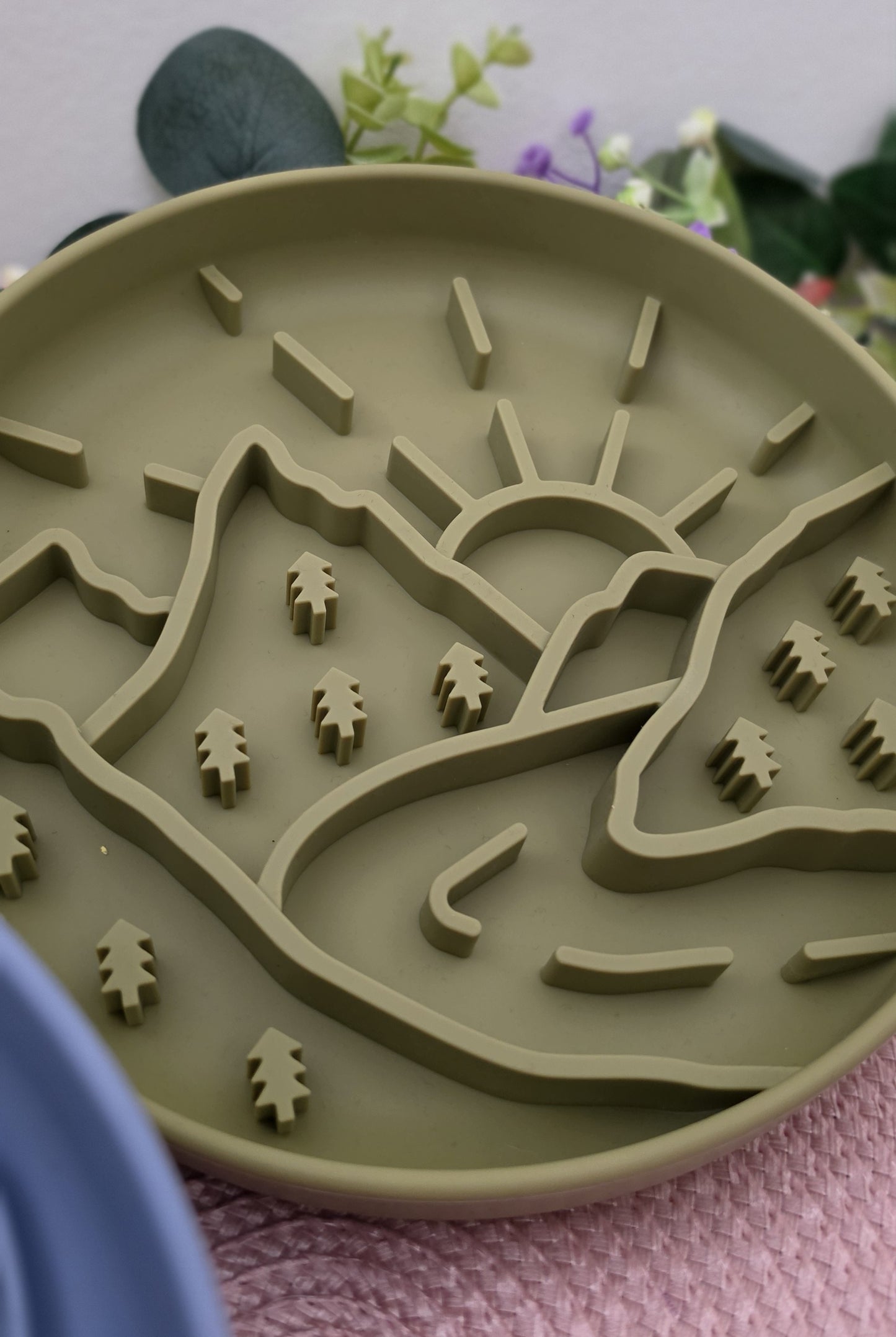 Enrichment Bowl - Adventure (Sage Green)